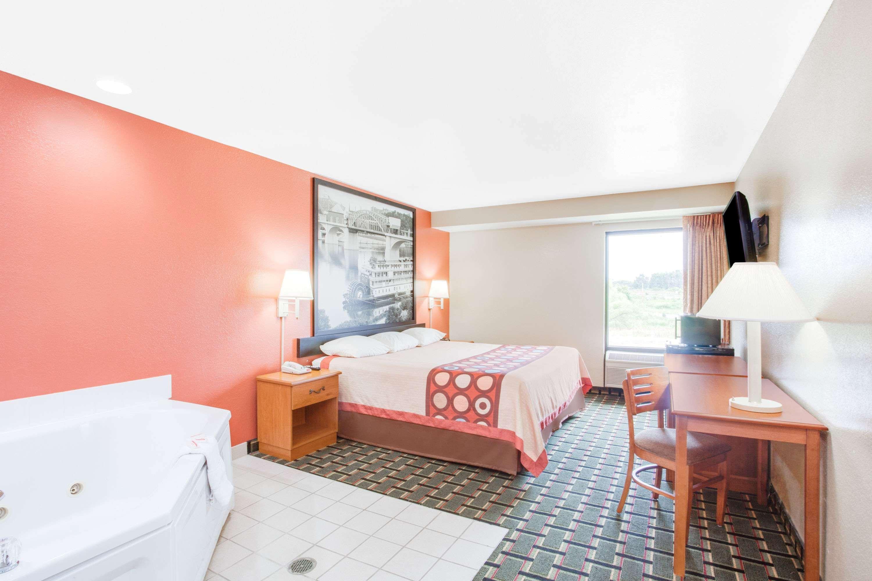 Super 8 By Wyndham Crossville Tn Exterior photo